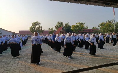 SMK Kesehatan Sadewa Wates Peringati Hari Anak Nasional 2025 dengan Semangat Kebersamaan